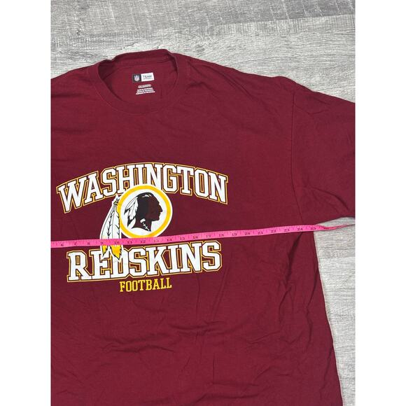 Rare Vintage Washington Redskins T-Shirt 2XL
Burgundy NFL Team Apparel - Picture 2 of 5